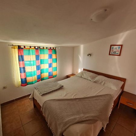 Apartments Niko Трогир Экстерьер фото